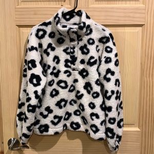 Womens LOFT pullover NWT